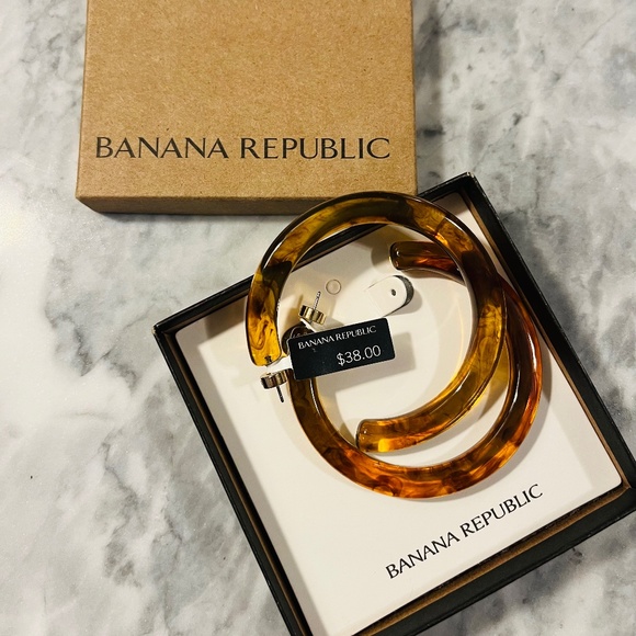 Banana Republic Resin Hoop Earrings - Picture 1 of 5